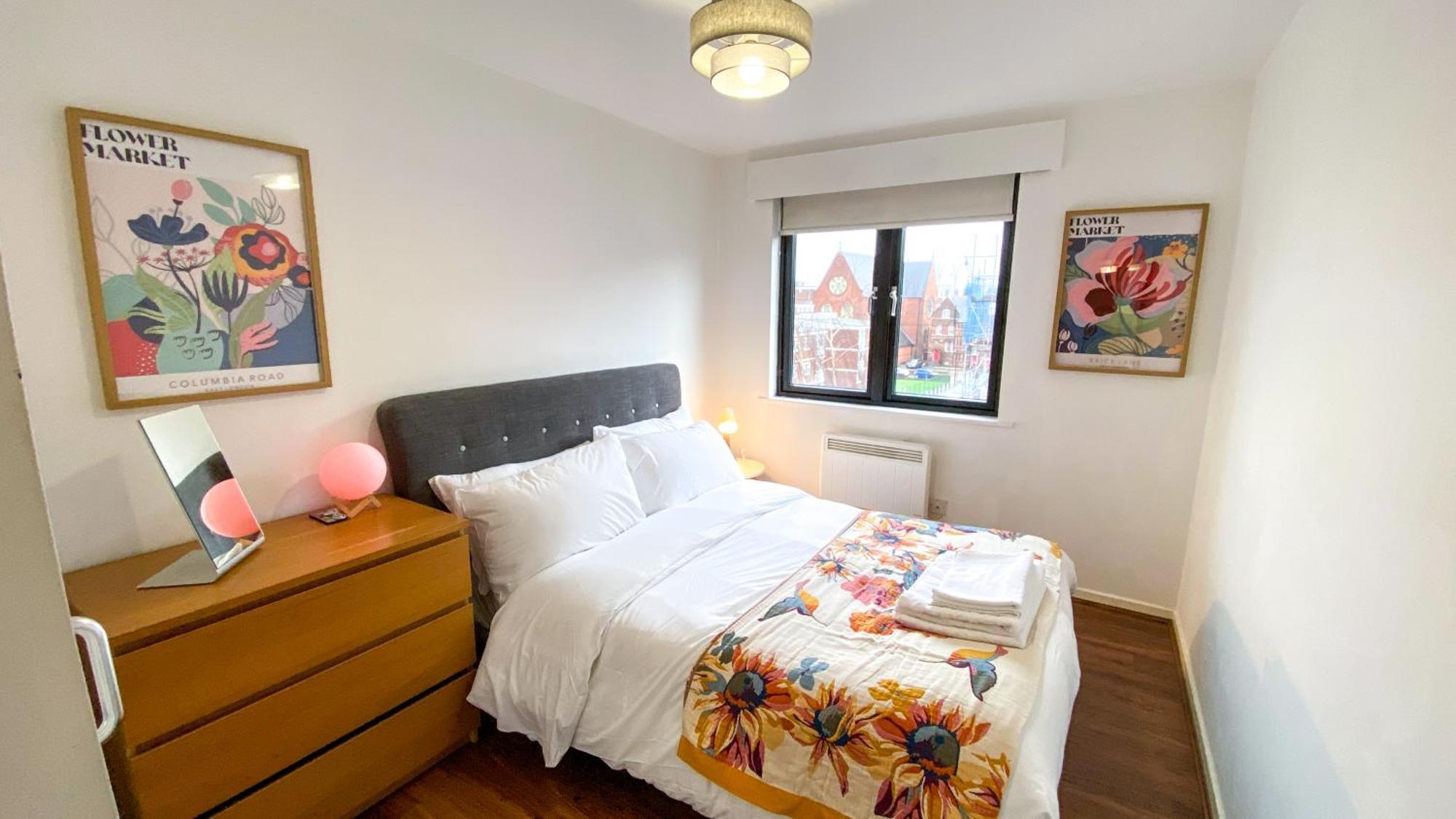 2 Bed Shoreditch Home With Parking Londen Buitenkant foto